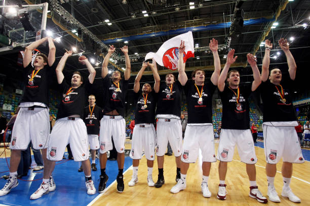 亦展现了年 亦展现了年