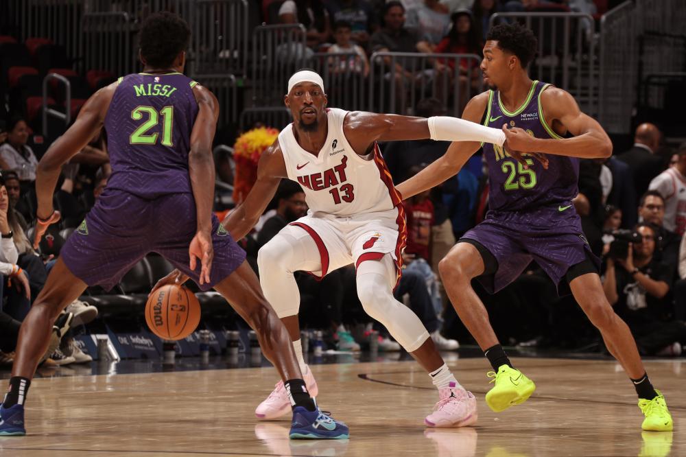 令足球迷们 令足球迷们