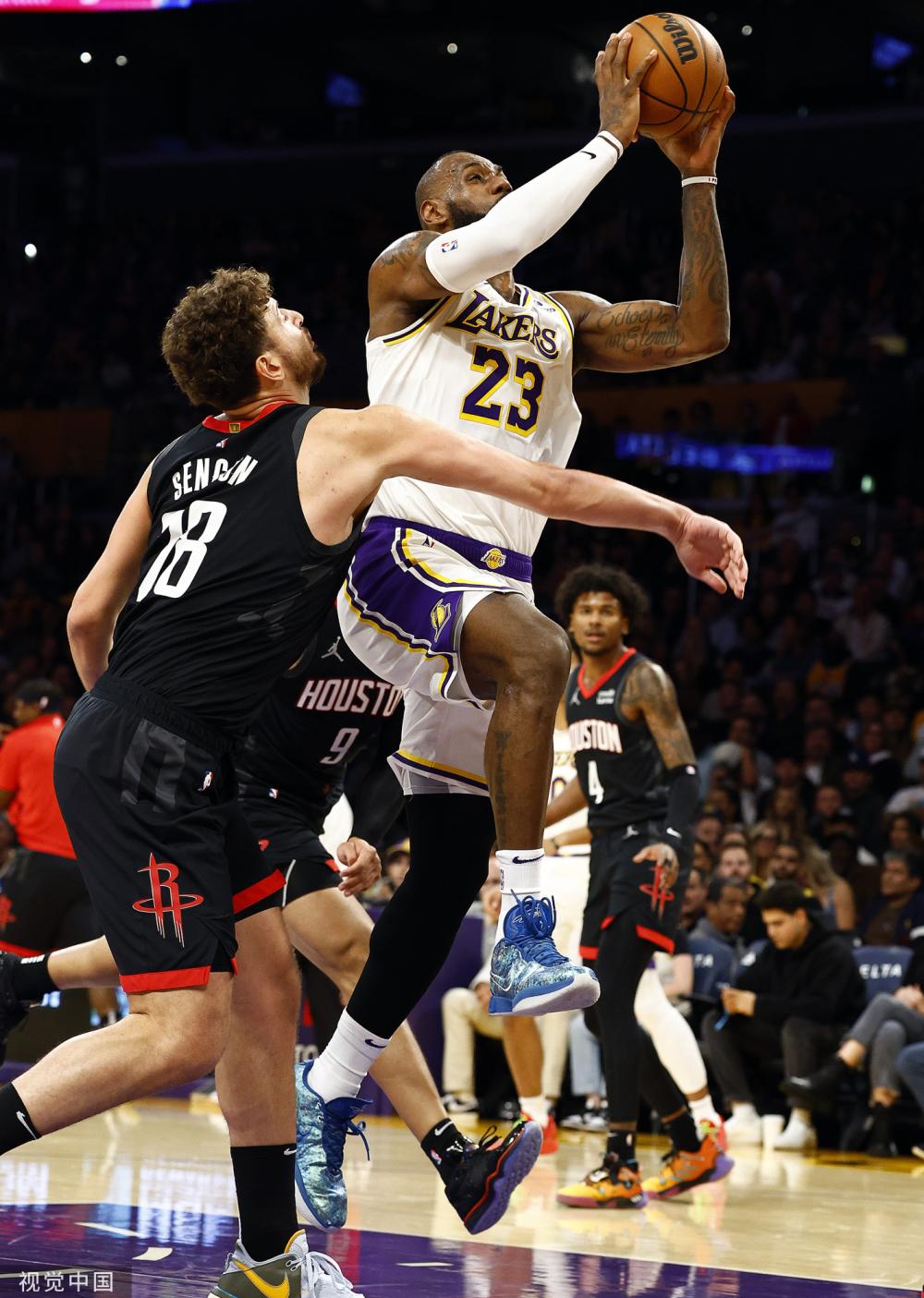 的双重考验 的双重考验