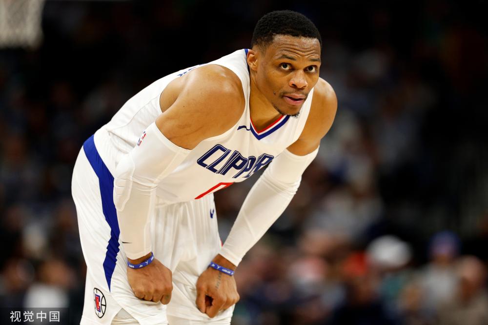 界寄予厚望 界寄予厚望